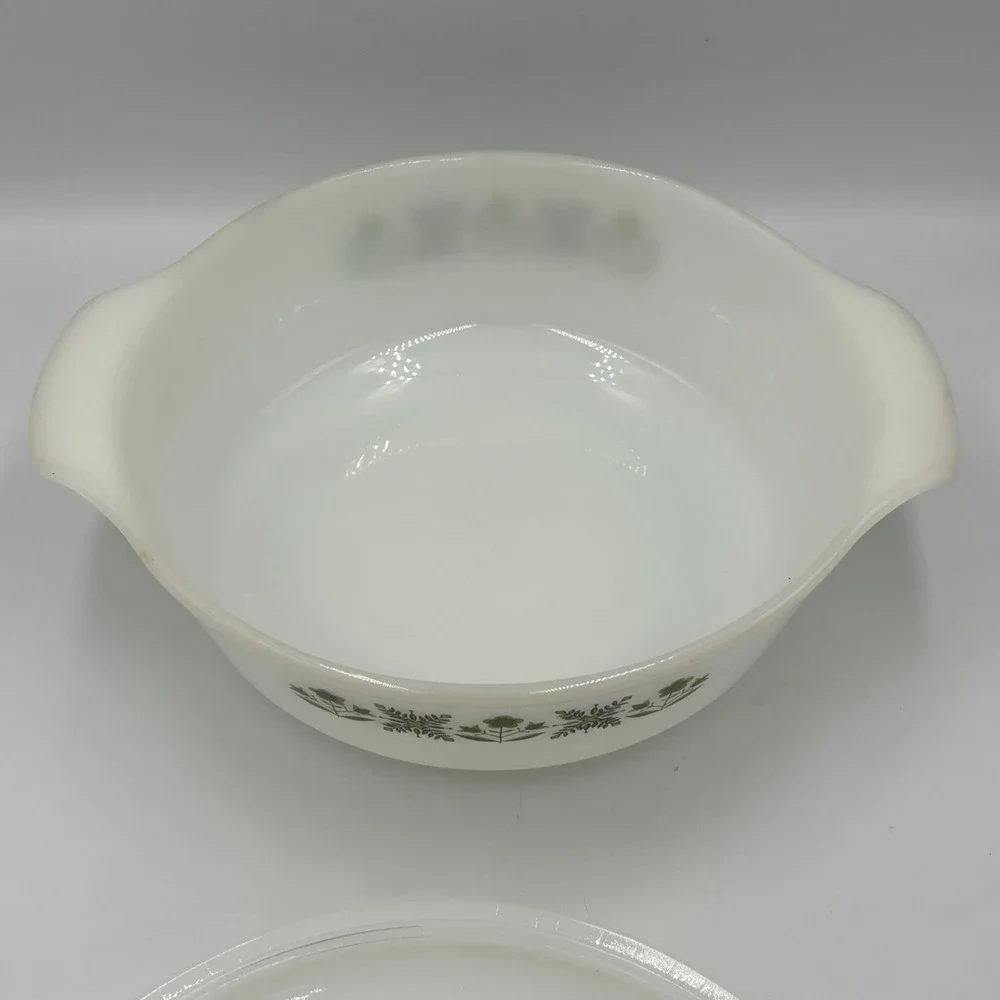 Vintage Fire King1.5 Qt Casserole W/Lid White/Green Meadow Design Anchor Hocking